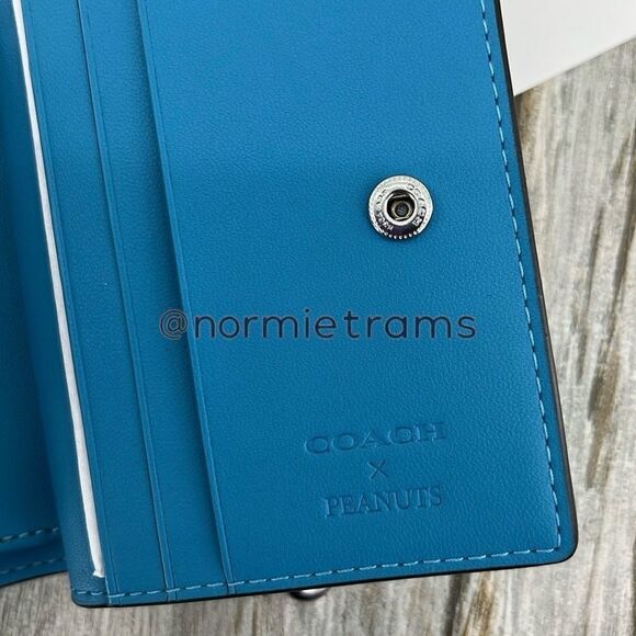 Coach X Peanuts Leather Snap Wallet With Linus Bag Purse - Picture 5 of 9